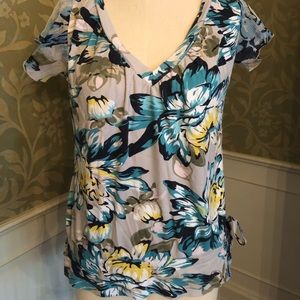 Caribbean Joe Women’s Floral Shirt Large